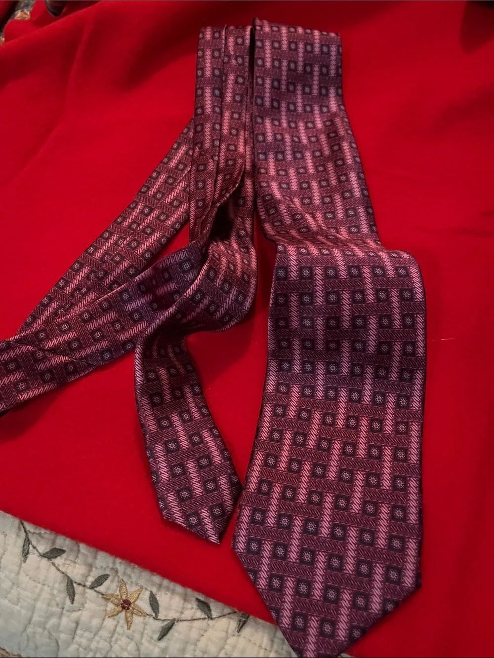 ETRO men’s neck ties - Picture 3 of 8